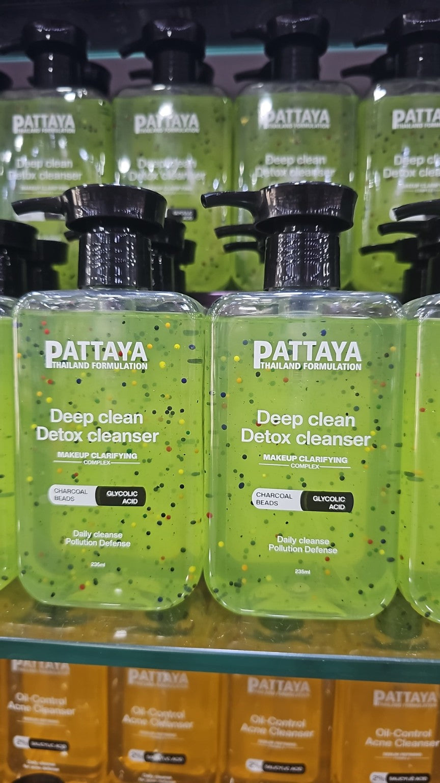 Pattaya Deep Clean Detox Cleanser | Glycolic Acid & Charcoal Beads Face Cleanser for Deep Cleansing | 235ml